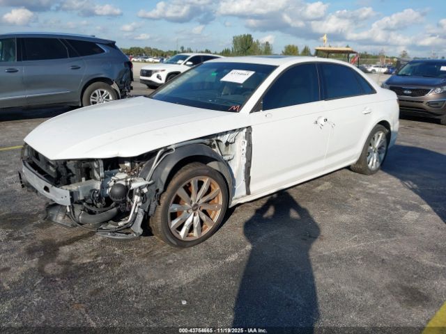 2018 AUDI A4 WAUKMAF43JN019530 Photo 1