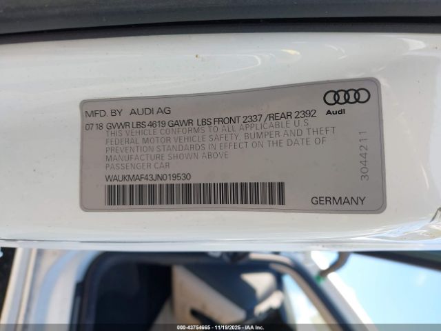 2018 AUDI A4 WAUKMAF43JN019530 Photo 8