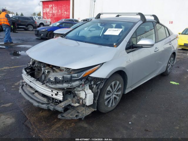 2020 TOYOTA PRIUS PRIME JTDKARFP6L3143939 Photo 1