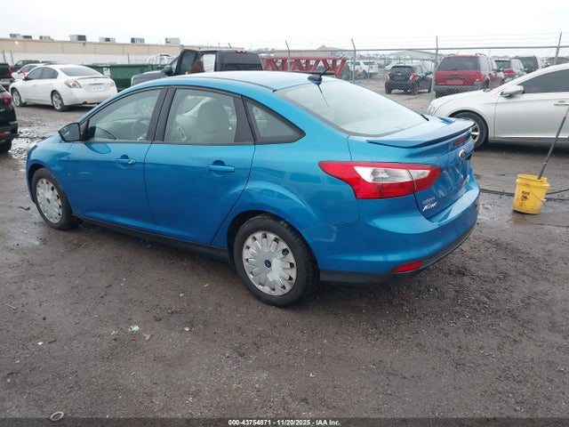 2013 FORD FOCUS 1FADP3F26DL364005 Photo 2