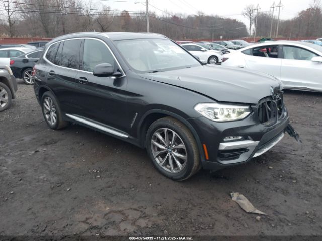 2018 BMW X3 5UXTR9C50JLD73765