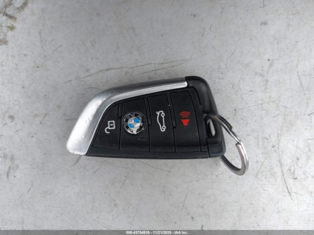 2018 BMW X3 5UXTR9C50JLD73765 Photo 10