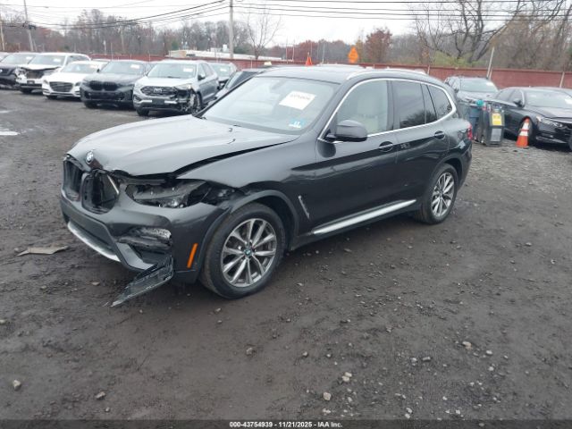 2018 BMW X3 5UXTR9C50JLD73765 Photo 1