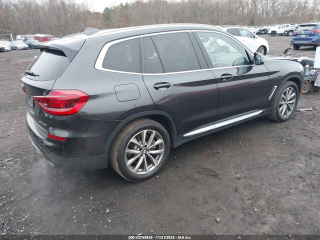 2018 BMW X3 5UXTR9C50JLD73765 Photo 3