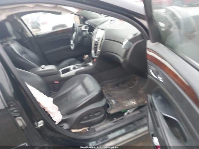 2015 CADILLAC SRX 3GYFNCE3XFS523117 Photo 4