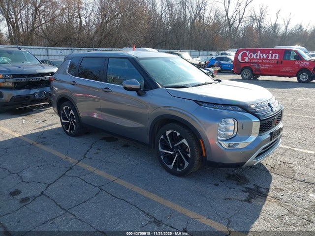 2022 MITSUBISHI OUTLANDER JA4J4UA82NZ043336 Photo 0