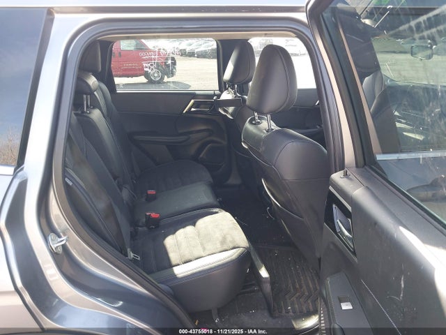 2022 MITSUBISHI OUTLANDER JA4J4UA82NZ043336 Photo 7