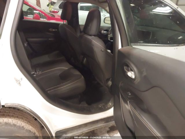 2015 JEEP CHEROKEE 1C4PJLCB0FW530825 Photo 7