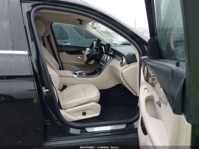 2017 MERCEDES-BENZ GLC 300 WDC0G4KBXHF144692 Photo 4