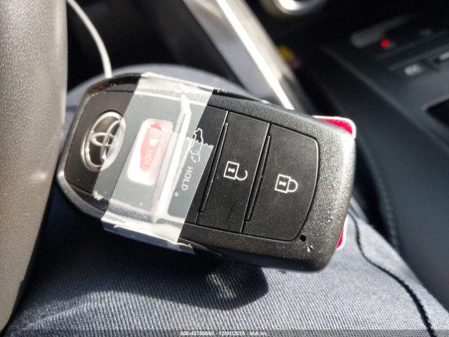 2023 TOYOTA VENZA JTEAAAAH6PJ126214 Photo 10