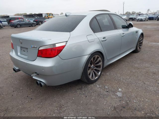 2006 BMW M5 WBSNB93546B581729 Photo 3