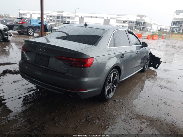2017 AUDI A4 WAUFNAF47HN014694 Photo 3