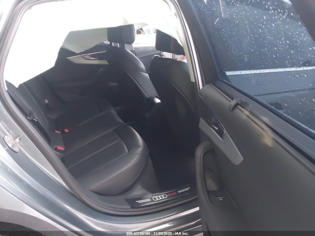 2017 AUDI A4 WAUFNAF47HN014694 Photo 7