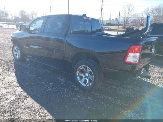 2023 RAM 1500 1C6RRFFG3PN578392 Photo 2