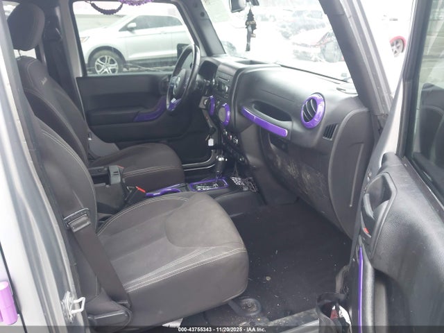 Продаж на аукціоні авто 2017 Jeep Wrangler Unlimited Sahara 4x4, vin: 1C4BJWEG3HL570616, номер лоту: 43755343