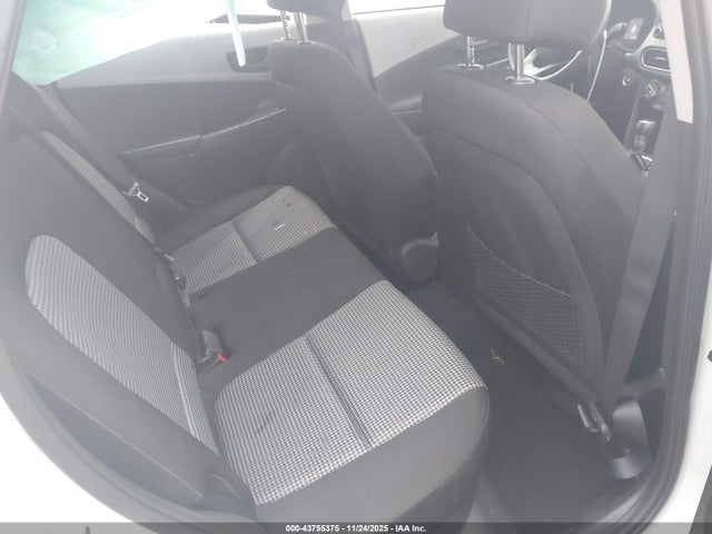 2019 HYUNDAI KONA KM8K62AA2KU371842 Photo 7