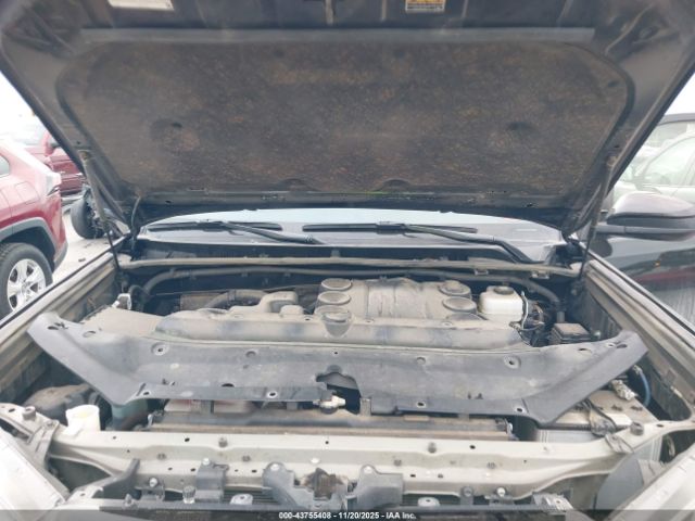 2024 TOYOTA 4RUNNER JTEMU5JR3R6281104 Photo 9