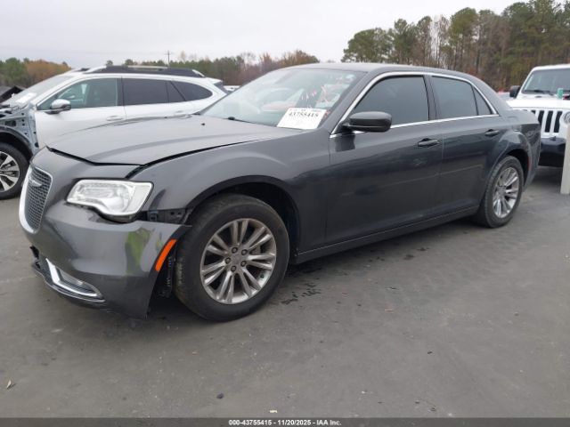 2018 CHRYSLER 300 2C3CCAAG3JH201608 Photo 1