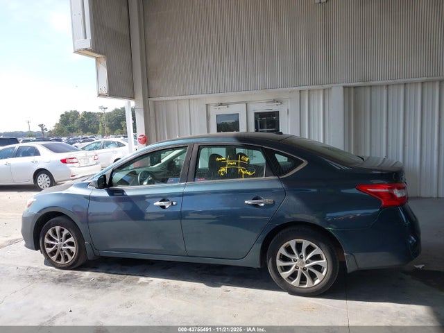 Продажа на аукционе авто 2017 Nissan Sentra Sv, vin: 3N1AB7AP7HY247121, номер лота: 43755491