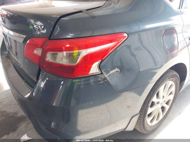 Продажа на аукционе авто 2017 Nissan Sentra Sv, vin: 3N1AB7AP7HY247121, номер лота: 43755491