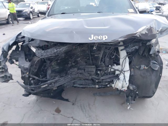 2017 JEEP GRAND CHEROKEE 1C4RJEBG9HC934244 Photo 5