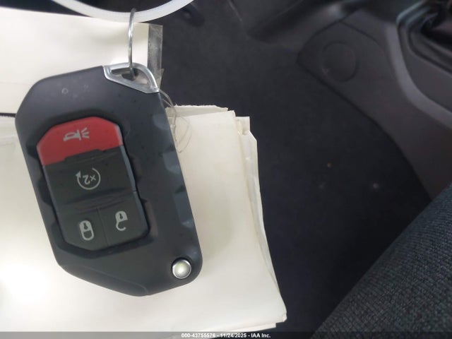 2025 JEEP GLADIATOR 1C6RJTBG6SL540042 Photo 10