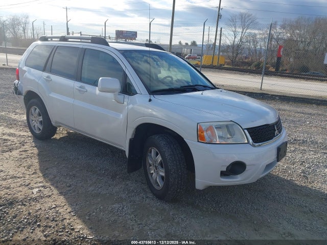 2011 MITSUBISHI ENDEAVOR 4A4JN2AS1BE035520 Photo 0