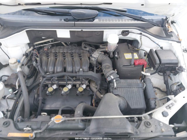 2011 MITSUBISHI ENDEAVOR 4A4JN2AS1BE035520 Photo 9