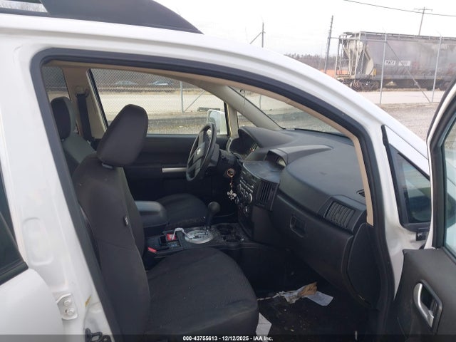 2011 MITSUBISHI ENDEAVOR 4A4JN2AS1BE035520 Photo 4