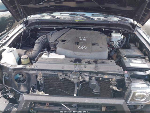 2007 TOYOTA FJ CRUISER JTEBU11F570027108 Photo 9