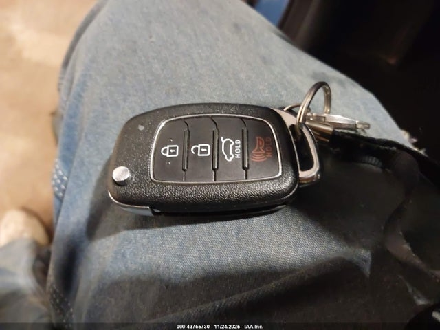 2018 HYUNDAI TUCSON KM8J3CA47JU607033 Photo 10