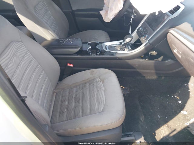 Ford FUSION S 2016 3FA6P0G75GR237544 Image 5
