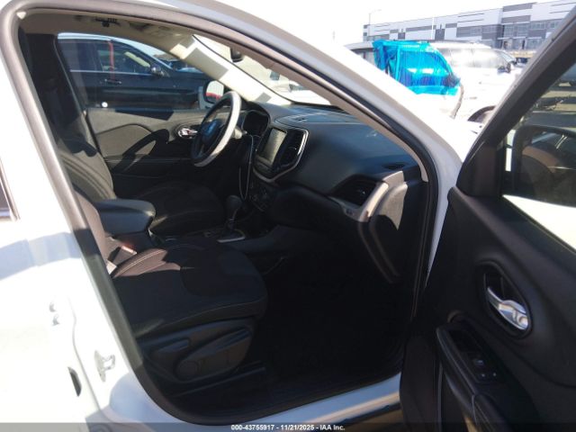 2015 JEEP CHEROKEE 1C4PJLCB4FW670098 Photo 4