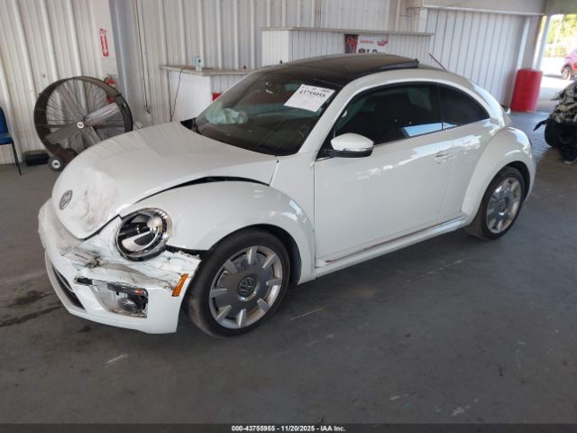 2018 VOLKSWAGEN BEETLE 3VWJD7AT5JM711702 Photo 1