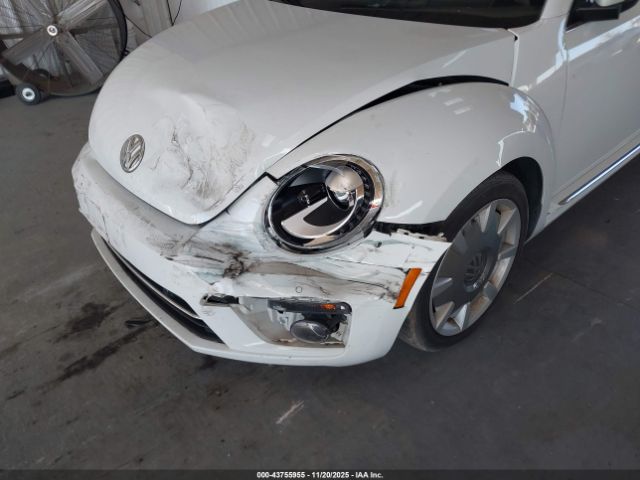2018 VOLKSWAGEN BEETLE 3VWJD7AT5JM711702 Photo 5