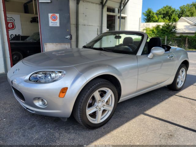 2008 MAZDA MX-5 JM1NC26F380154055 Photo 1