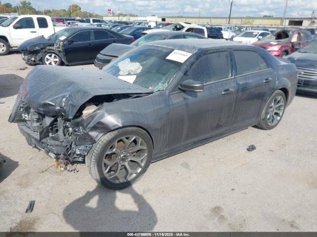 2018 CHRYSLER 300 2C3CCABGXJH244759 Photo 1