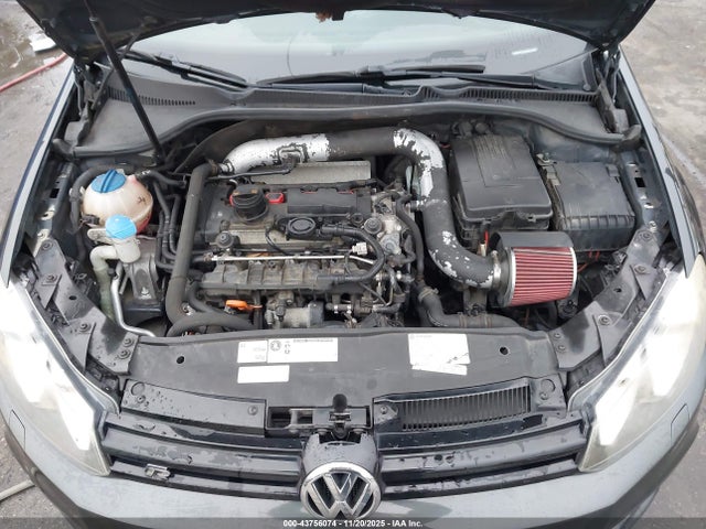 2013 Volkswagen Golf R 4-door მანქანა იყიდება აუქციონზე, vin: WVWPF7AJ4DW014628, აუქციონის ნომერი: 43756074
