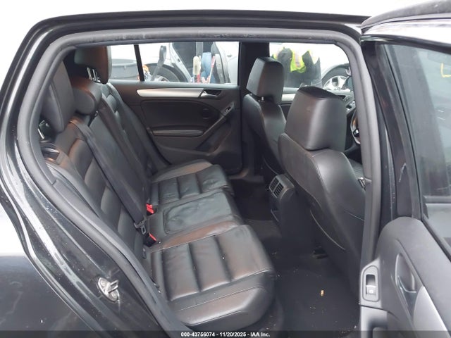 2013 Volkswagen Golf R 4-door მანქანა იყიდება აუქციონზე, vin: WVWPF7AJ4DW014628, აუქციონის ნომერი: 43756074