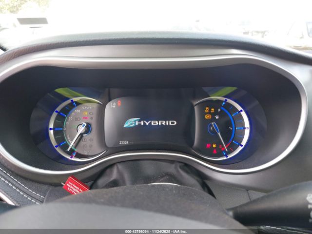 2024 CHRYSLER PACIFICA HYBRID 2C4RC1S70RR103971 Photo 6