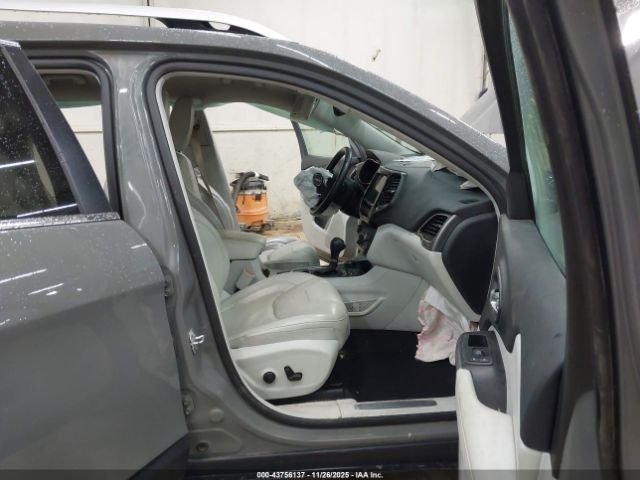 2019 JEEP CHEROKEE 1C4PJMDX5KD342534 Photo 4