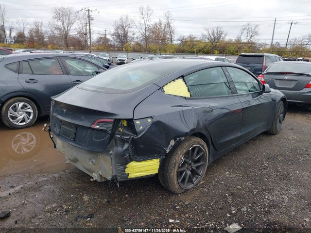 2023 TESLA MODEL 3 5YJ3E1EA9PF679932 Photo 3