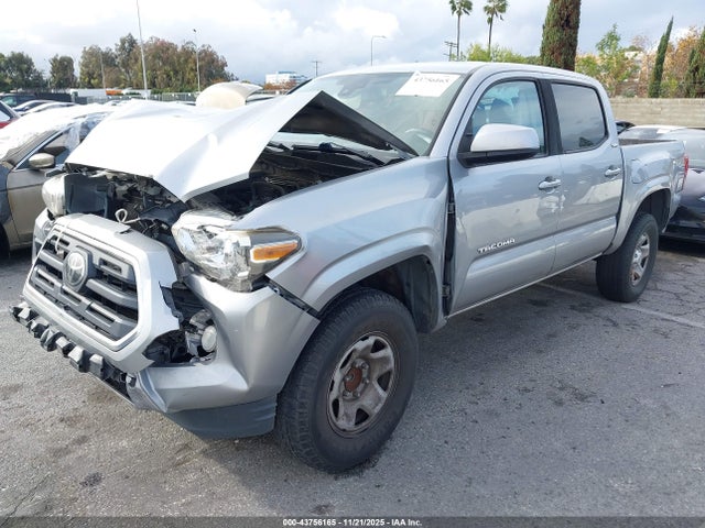 5TFAX5GNXKX151131 Toyota Tacoma Sr5