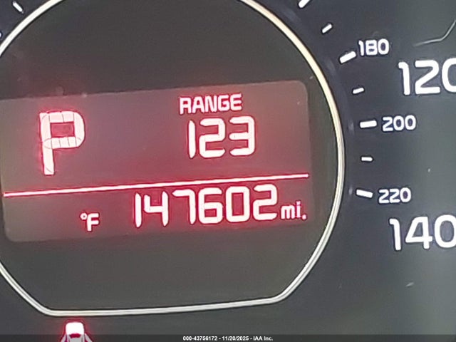 KIA SOUL + 2014 KNDJP3A59E7025912 Image 16