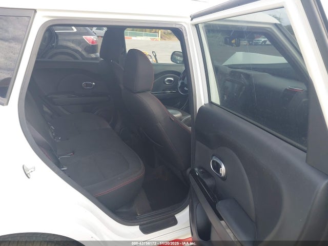 KIA SOUL + 2014 KNDJP3A59E7025912 Image 8