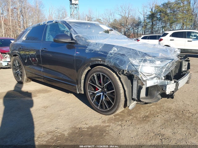 2021 AUDI Q8 WA1FVAF10MD026916 Photo 0