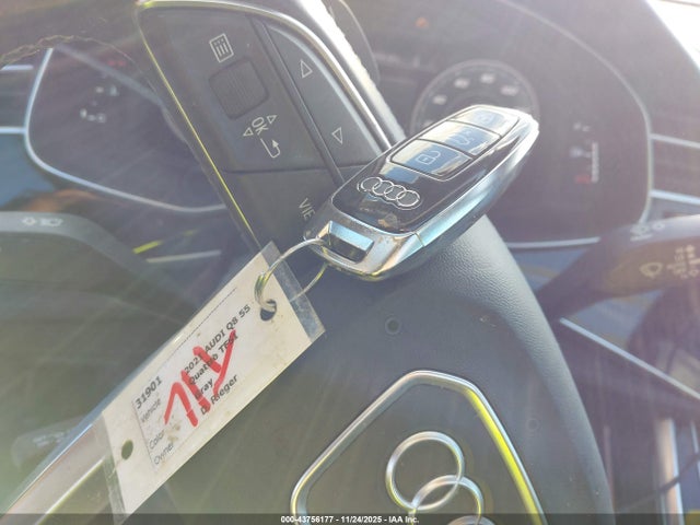 2021 AUDI Q8 WA1FVAF10MD026916 Photo 10