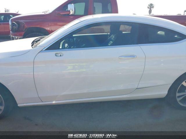 WDDWJ8DB9KF775386 Mercedes-Benz C 300