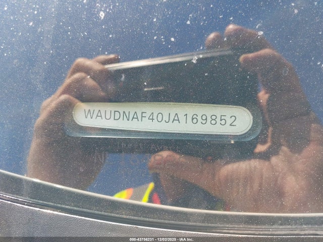 Продажа на аукционе авто 2018 Audi A4 2.0t Premium/2.0t Tech Premium, vin: WAUDNAF40JA169852, номер лота: 43756231