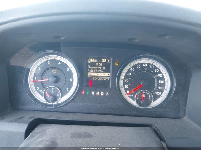 2015 RAM 1500 3C6JR7DT6FG676732 Photo 6